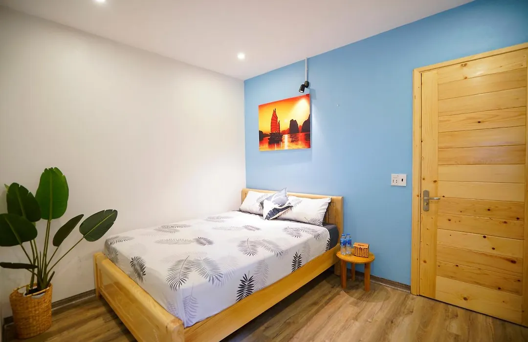 Almor Hostel With Pool In Right Center-1
